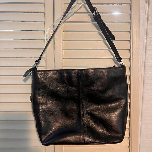 Etienne Aigner Black Leather Bag - Picture 2 of 13